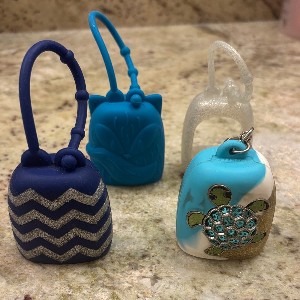 Bath & Body Works Assorted Hand Sanitizers and PocketBac Holders - Picture 2 of 8